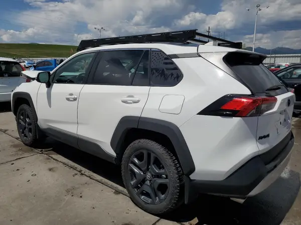 2T3J1RFVXPW401800 2023 TOYOTA RAV 4 - Image 2