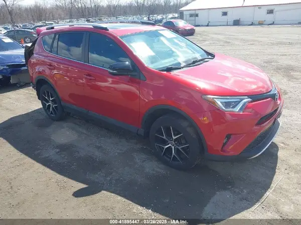 2T3JFREV1GW531628 2016 TOYOTA RAV 4 - Image 1
