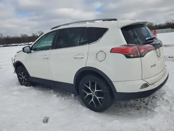 2T3JFREV2HW660589 2017 TOYOTA RAV 4 - Image 2