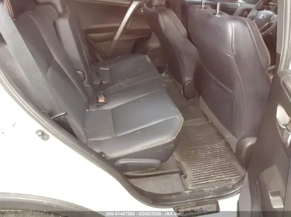 2T3JFREV3HW581481 2017 TOYOTA RAV 4 - Image 8
