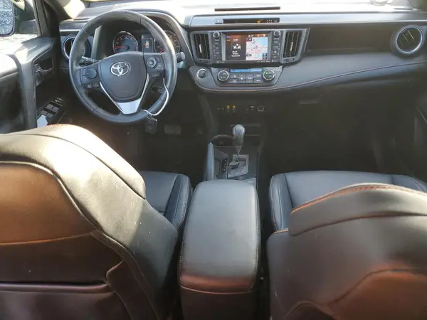 2T3JFREV3HW584509 2017 TOYOTA RAV 4 - Image 8