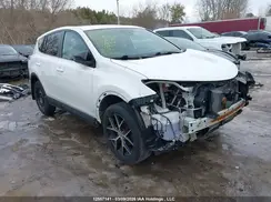 2T3JFREV3HW644692 2017 TOYOTA RAV 4