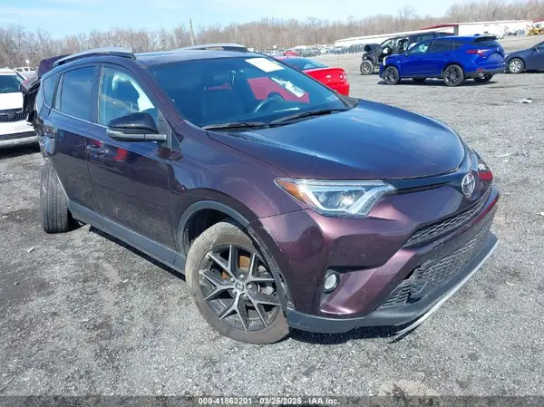 2T3JFREV4GW533941 2016 TOYOTA RAV 4 - Image 1