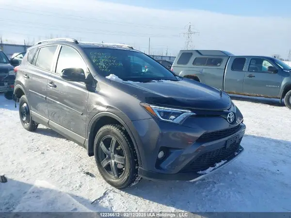 2T3JFREV4GW539075 2016 TOYOTA RAV 4 - Image 1