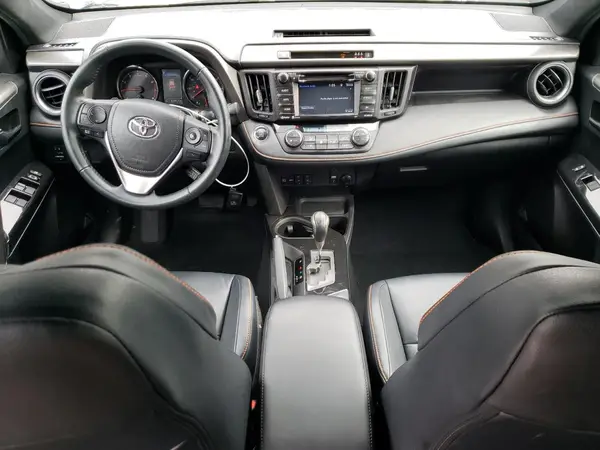 2T3JFREV4HW609823 2017 TOYOTA RAV 4 - Image 8