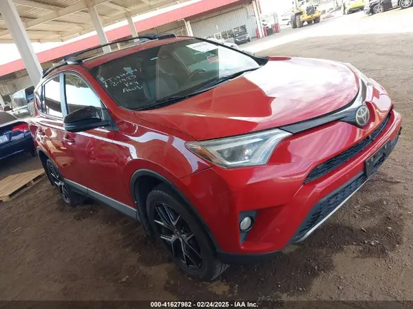 2T3JFREV6HW639678 2017 TOYOTA RAV 4 - Image 1