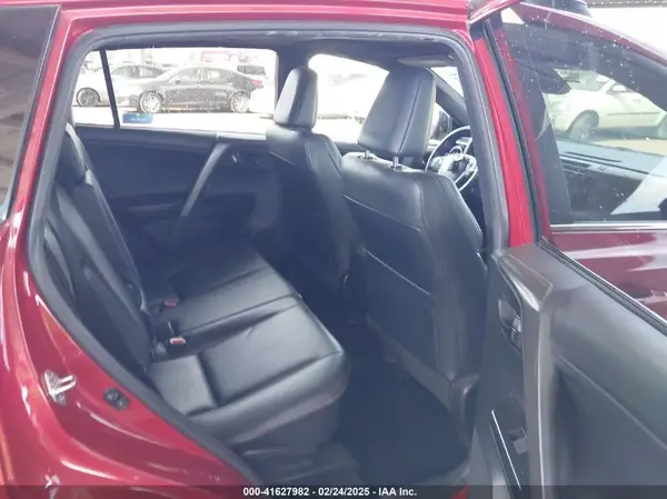 2T3JFREV6HW639678 2017 TOYOTA RAV 4 - Image 8