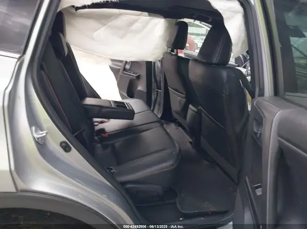 2T3JFREV7HW568488 2017 TOYOTA RAV 4 - Image 8