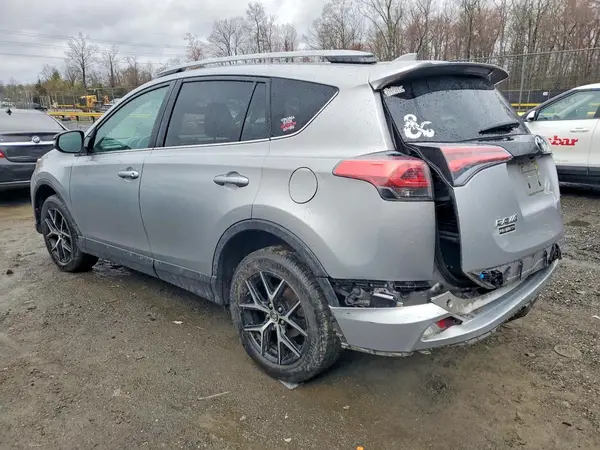 2T3JFREV7HW575554 2017 TOYOTA RAV 4 - Image 2