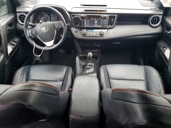 2T3JFREV7HW575554 2017 TOYOTA RAV 4 - Image 8