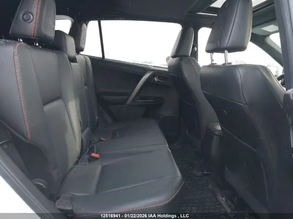 2T3JFREV7HW623702 2017 TOYOTA RAV 4 - Image 8