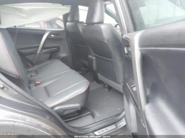 2T3JFREV7HW669529 2017 TOYOTA RAV 4 - Image 8