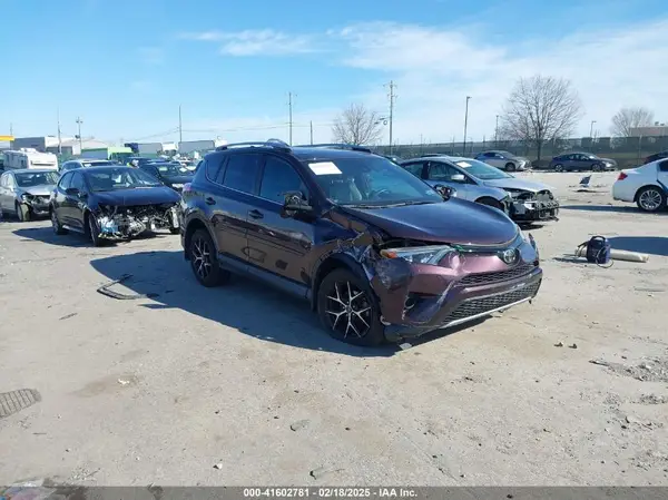 2T3JFREV7HW684984 2017 TOYOTA RAV 4 - Image 1