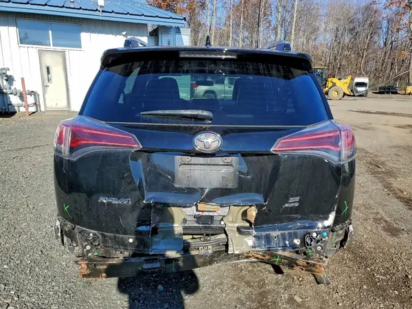 2016 TOYOTA RAV 4 auction photo 6