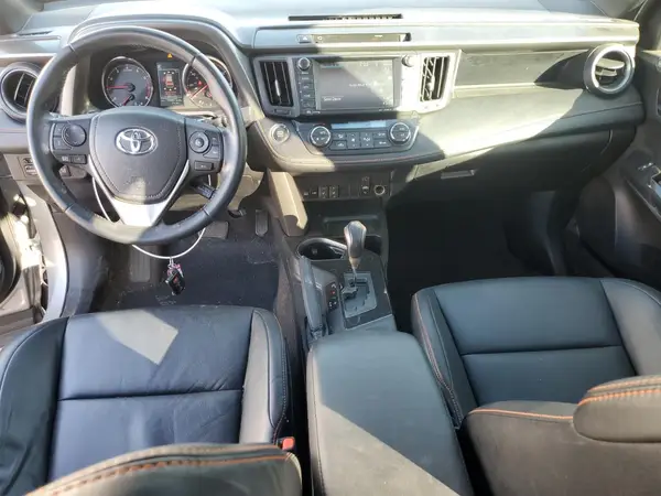 2T3JFREV8GW493623 2016 TOYOTA RAV 4 - Image 8
