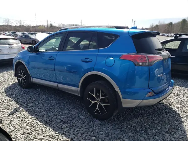 2T3JFREV8HW602440 2017 TOYOTA RAV 4 - Image 2