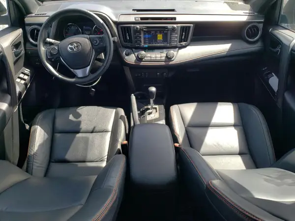2T3JFREV8HW602440 2017 TOYOTA RAV 4 - Image 8