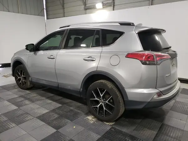 2T3JFREV8HW612398 2017 TOYOTA RAV 4 - Image 2