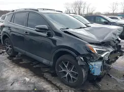 2T3JFREV8HW664002 2017 TOYOTA RAV 4