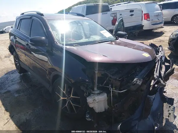 2T3JFREV8JW720655 2018 TOYOTA RAV 4 - Image 1