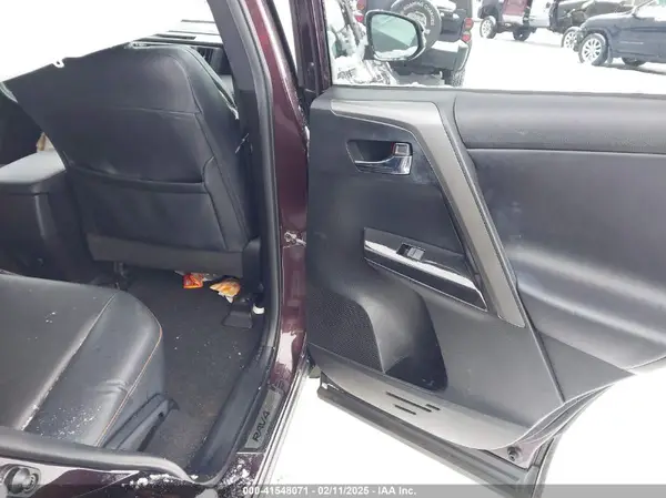 2T3JFREV9HW594669 2017 TOYOTA RAV 4 - Image 8