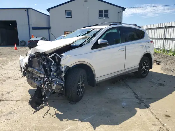2T3JFREV9JW801731 2018 TOYOTA RAV 4 - Image 1