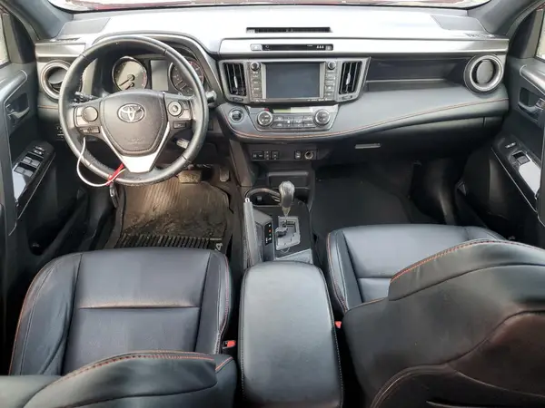 2T3JFREV9JW846507 2018 TOYOTA RAV 4 - Image 8