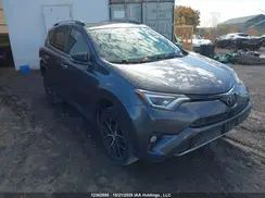 2T3JFREVXHW579033 2017 TOYOTA RAV 4