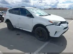 2T3JFREVXHW579937 2017 TOYOTA RAV 4