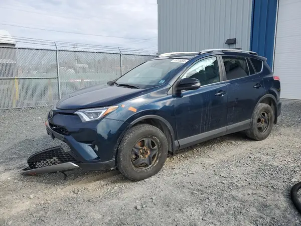 2T3JFREVXHW618252 2017 TOYOTA RAV 4 - Image 1
