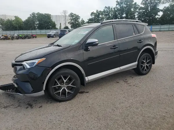 2T3JFREVXJW826041 2018 TOYOTA RAV 4 - Image 1