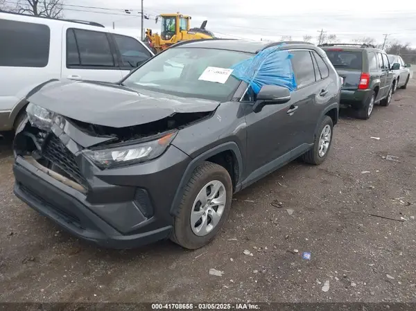 2T3K1RFV1KW010497 2019 TOYOTA RAV 4 - Image 2