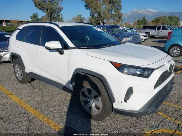 2T3K1RFV1LW069843 2020 TOYOTA RAV 4 - Image 1
