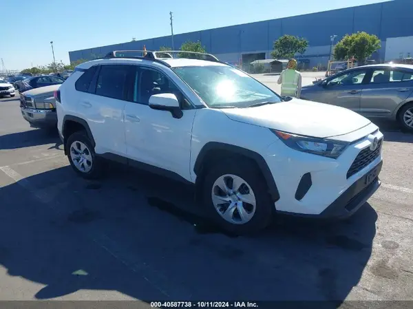 2T3K1RFV2KW028748 2019 TOYOTA RAV 4 - Image 1