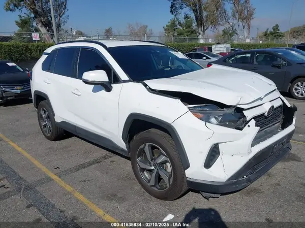 2T3K1RFV2MC103579 2021 TOYOTA RAV 4 - Image 1