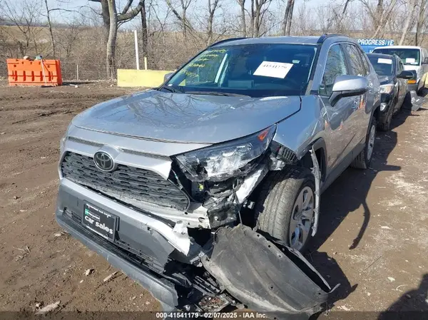 2T3K1RFV2MC123282 2021 TOYOTA RAV 4 - Image 2
