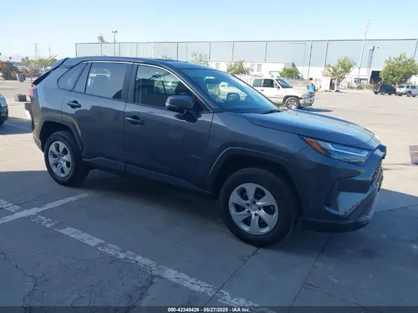 2T3K1RFV2RW353023 2024 TOYOTA RAV 4 - Image 1