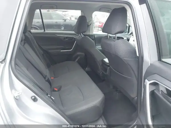 2T3K1RFV4MC097042 2021 TOYOTA RAV 4 - Image 8