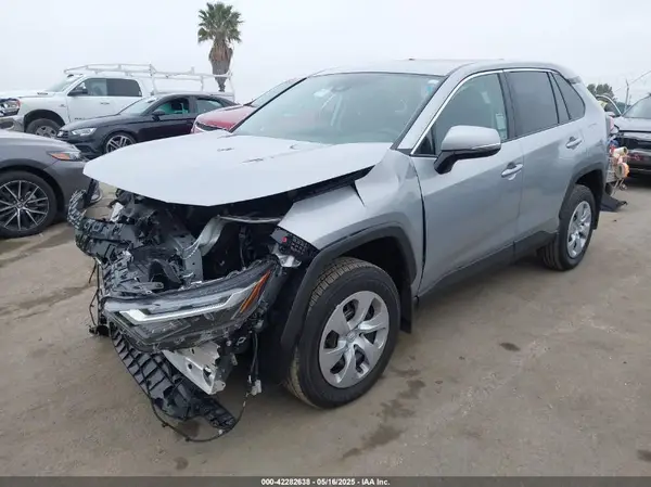 2T3K1RFV5SW384630 2025 TOYOTA RAV 4 - Image 2