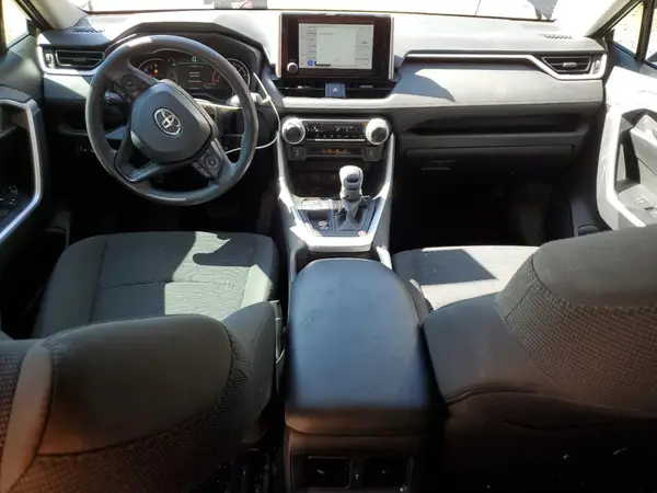2T3K1RFV8RW358212 2024 TOYOTA RAV 4 - Image 8
