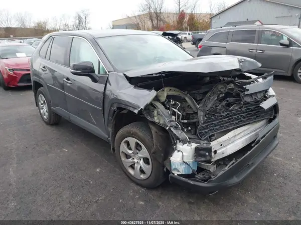 2T3K1RFV9RW358381 2024 TOYOTA RAV 4 - Image 1
