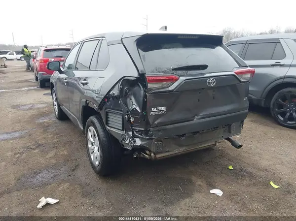 2024 TOYOTA RAV 4 auction photo 6