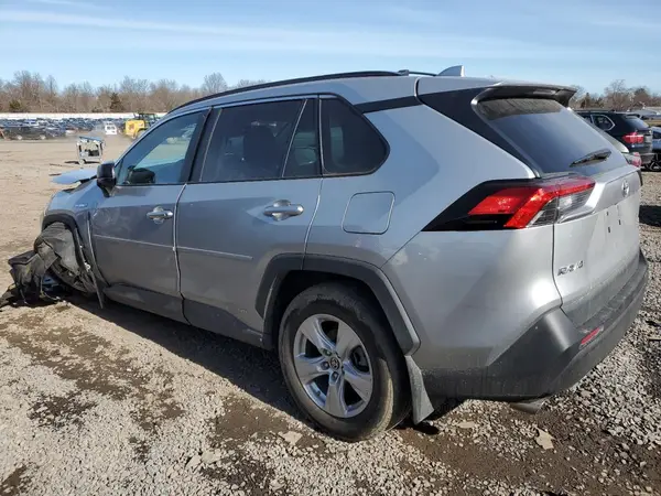 2T3L6RFV8MW018203 2021 TOYOTA RAV 4 - Image 2