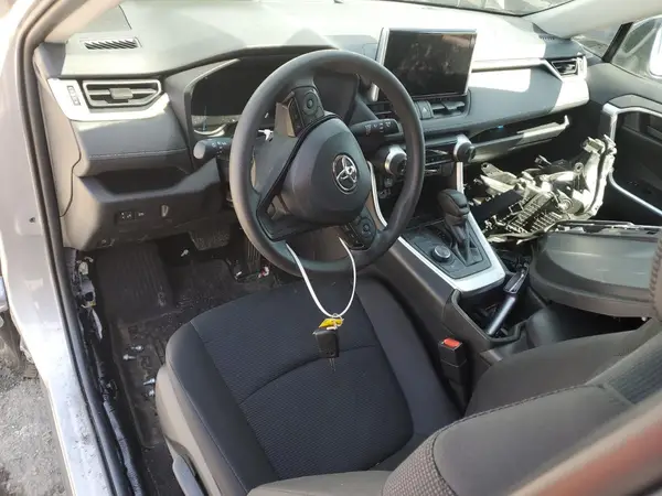 2T3LWRFV0RW222419 2024 TOYOTA RAV 4 - Image 8