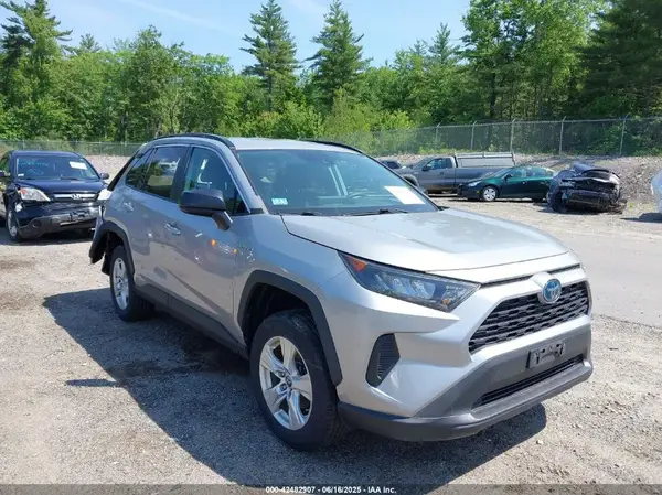 2T3LWRFV1KW018878 2019 TOYOTA RAV 4 - Image 1