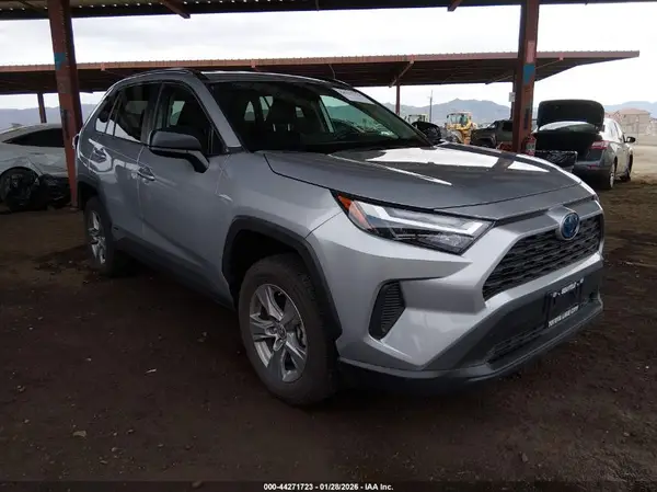 2T3LWRFV1RW238242 2024 TOYOTA RAV 4 - Image 1