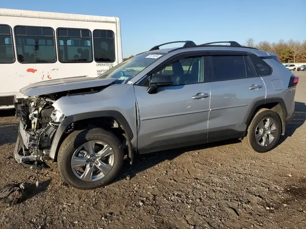 2T3LWRFV6RW202918 2024 TOYOTA RAV 4 - Image 1