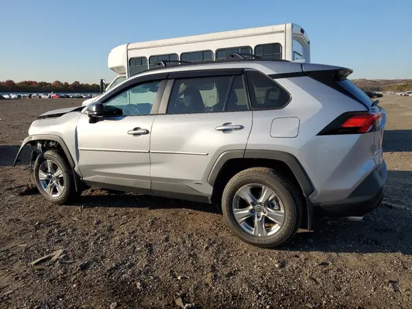 2T3LWRFV6RW202918 2024 TOYOTA RAV 4 - Image 2