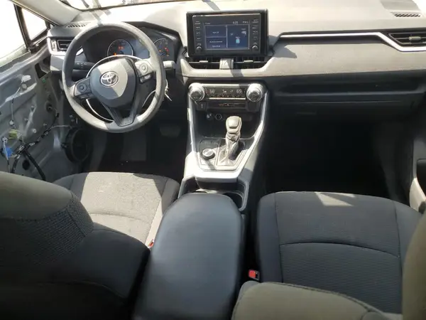 2T3LWRFV8KW013984 2019 TOYOTA RAV 4 - Image 8