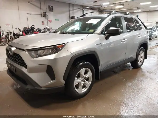 2T3LWRFV8MW113327 2021 TOYOTA RAV 4 - Image 2